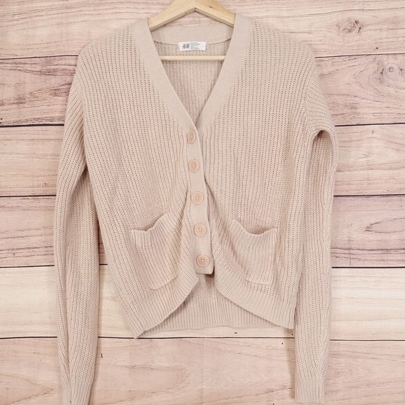 H&M LIGHT PINK LONG SLEEVE CARDIGAN SWEATER WOMENS SIZE 20 - Picture 1 of 6